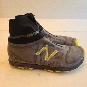 New Balance 110 Boots Neither Rain Trail Running Shoes WT110WR Women's 8 US